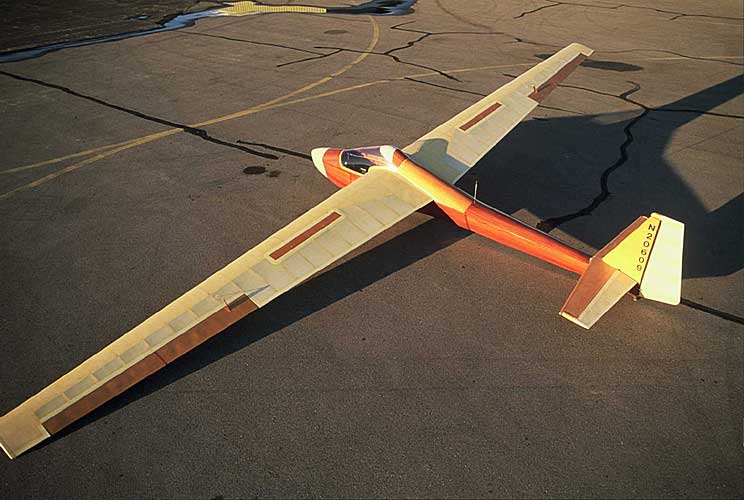 Wings Wheels & Watercraft Woodstock Glider