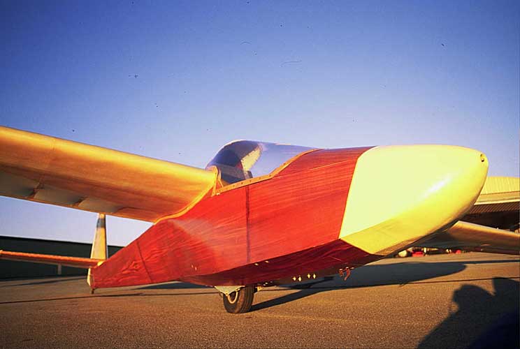 Wings Wheels & Watercraft Woodstock Glider