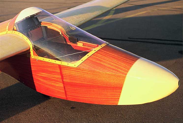 Wings Wheels & Watercraft Woodstock Glider